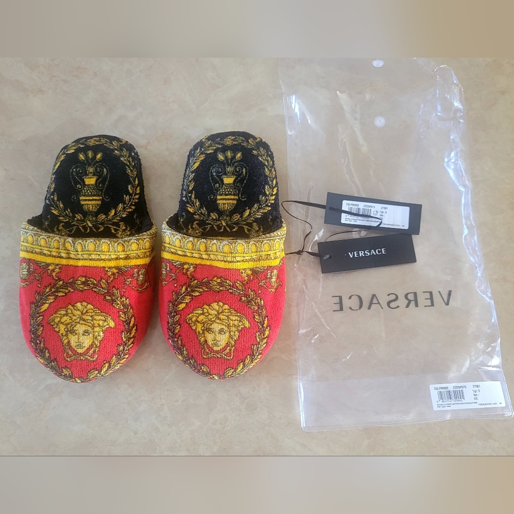 Versace Women's Bath Slippers | Size 5 - 6w